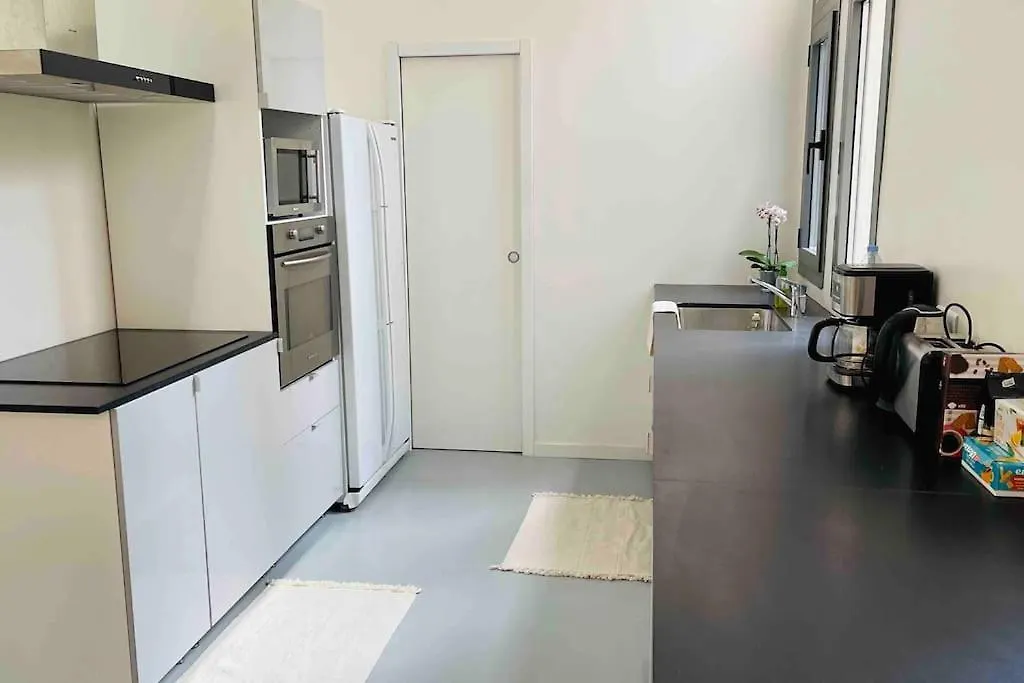 Maison/loft 14eme アパート